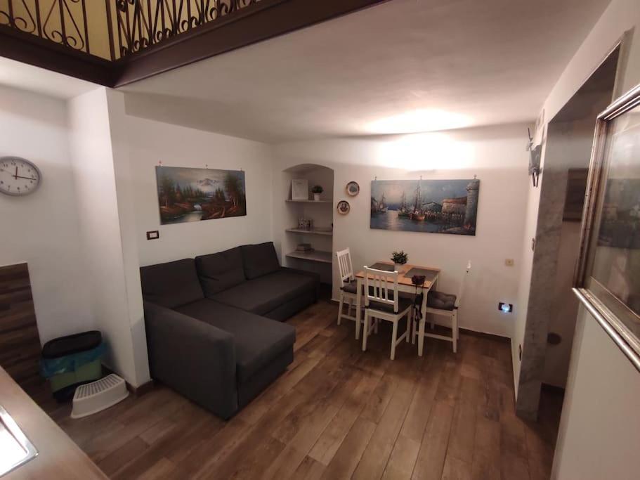 Apartamento Beautiful Bari Exterior foto